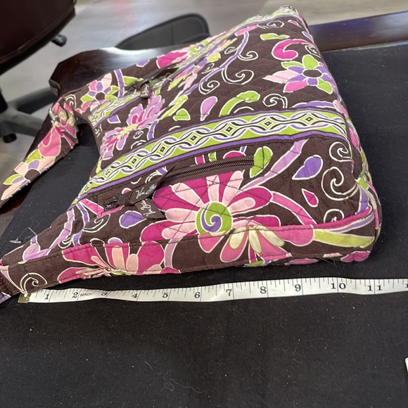 Vera Bradley + 4 Matching Pcs - Picture 3 of 9